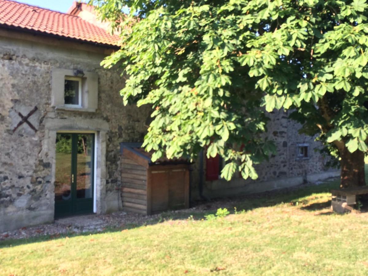 Le Marronnier Entre Les Buis Bed & Breakfast Bussière-Portevine Exterior foto